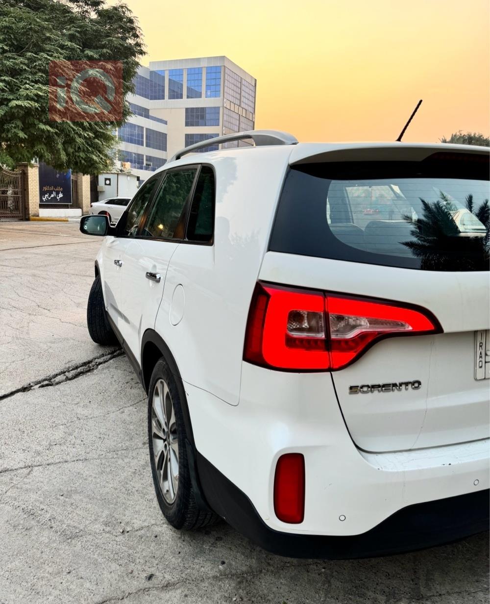 كيا سورينتو